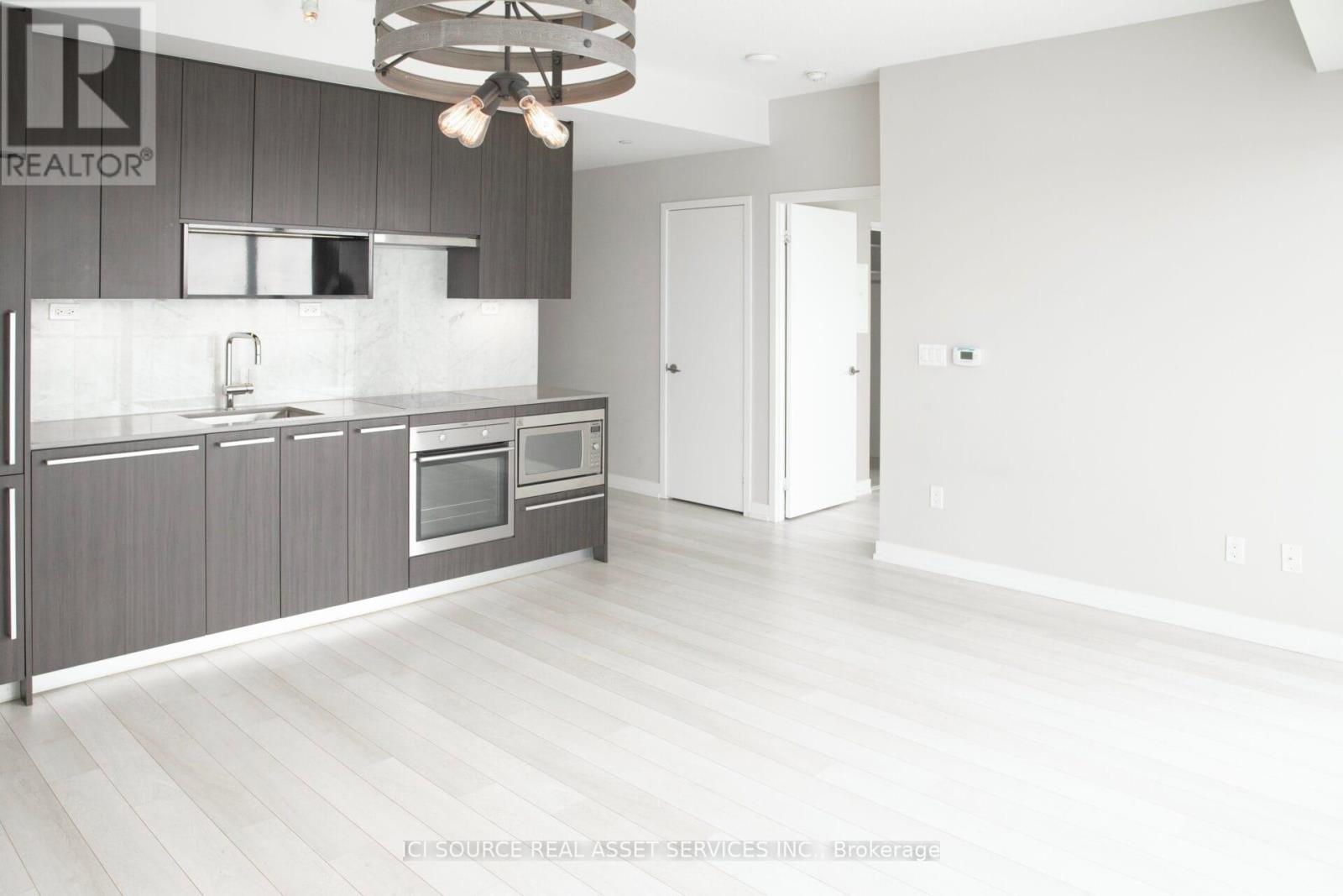 1812 - 115 Mcmahon Drive, Toronto, Ontario  M2K 0E3 - Photo 2 - C12908070