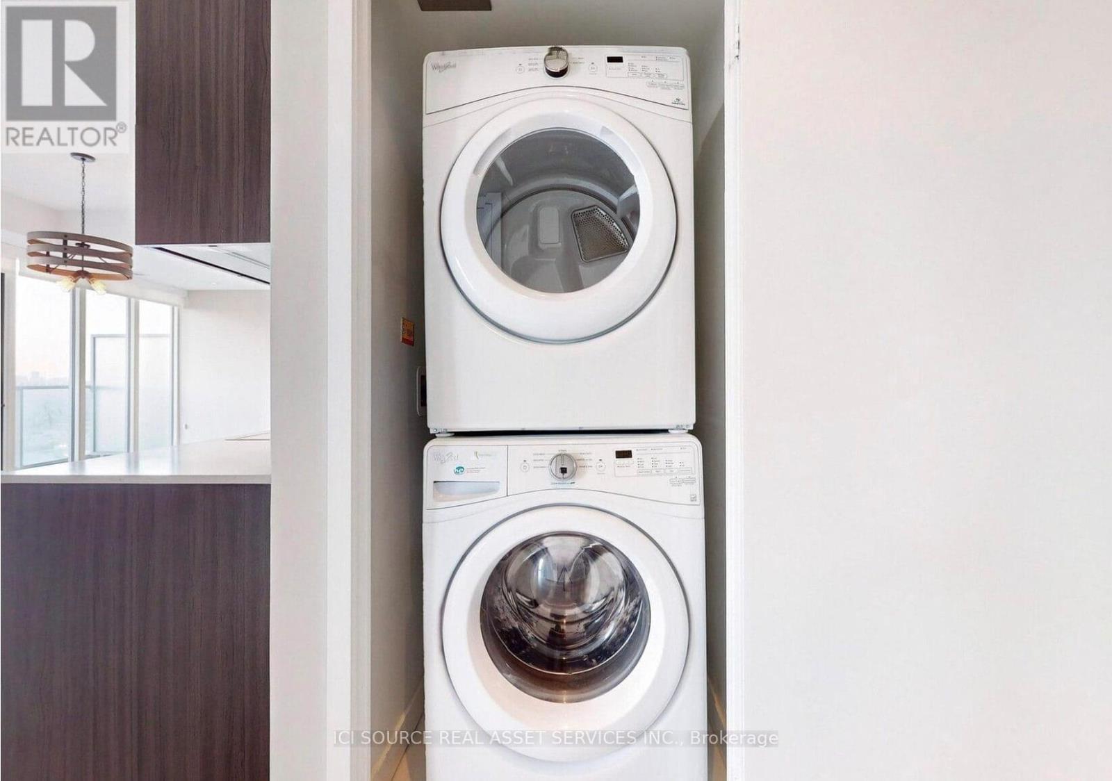 1812 - 115 Mcmahon Drive, Toronto, Ontario  M2K 0E3 - Photo 9 - C12908070