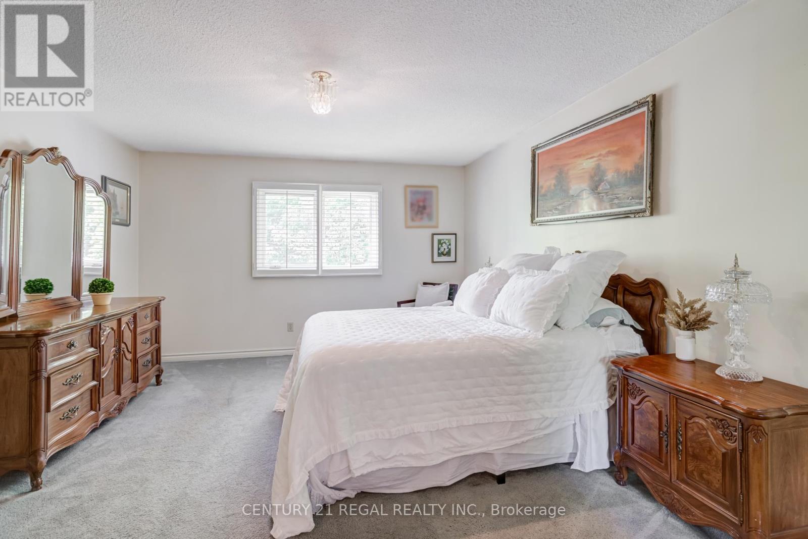 52 Ranee Avenue, Toronto, Ontario  M6A 1M9 - Photo 14 - C12908084