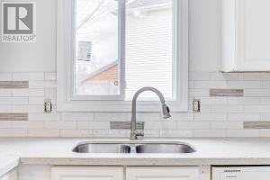 388 Pompano Court, Oshawa, Ontario  L1K 1M9 - Photo 10 - E12908040