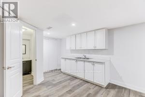 388 Pompano Court, Oshawa, Ontario  L1K 1M9 - Photo 19 - E12908040