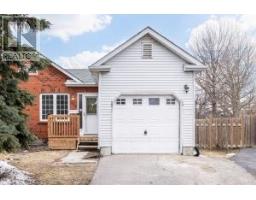 388 POMPANO COURT, Oshawa, Ontario