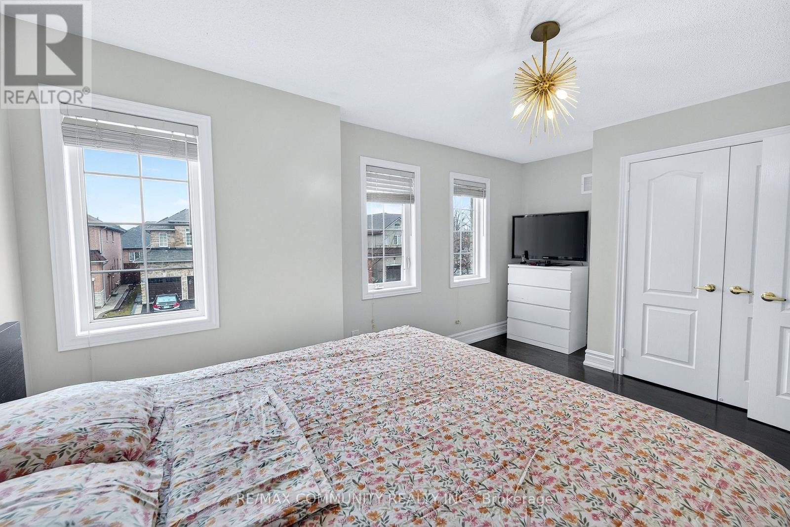 21 Berger Avenue, Markham, Ontario  L6B 0B6 - Photo 21 - N12908044