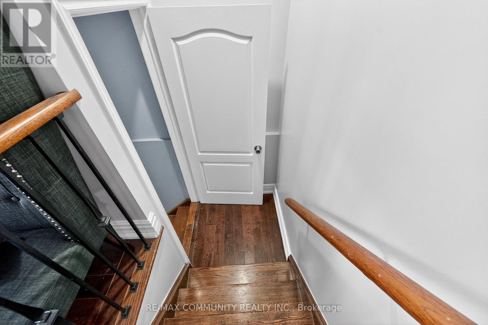 21 Berger Avenue, Markham, Ontario  L6B 0B6 - Photo 25 - N12908044