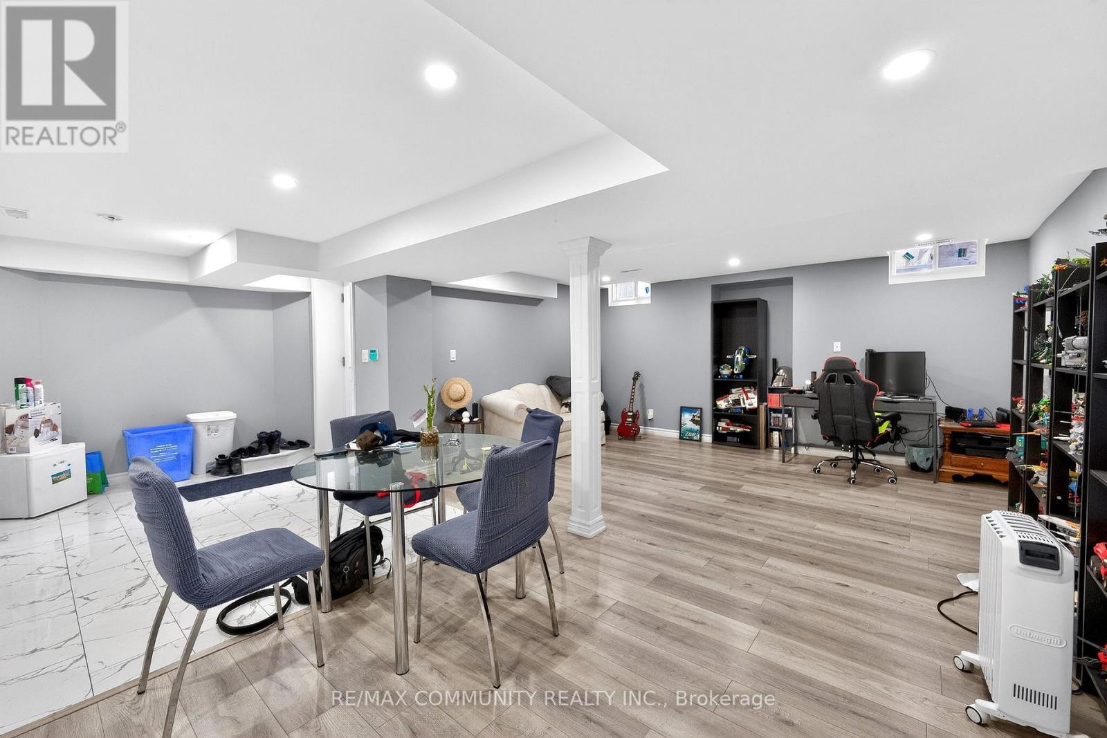 21 Berger Avenue, Markham, Ontario  L6B 0B6 - Photo 29 - N12908044