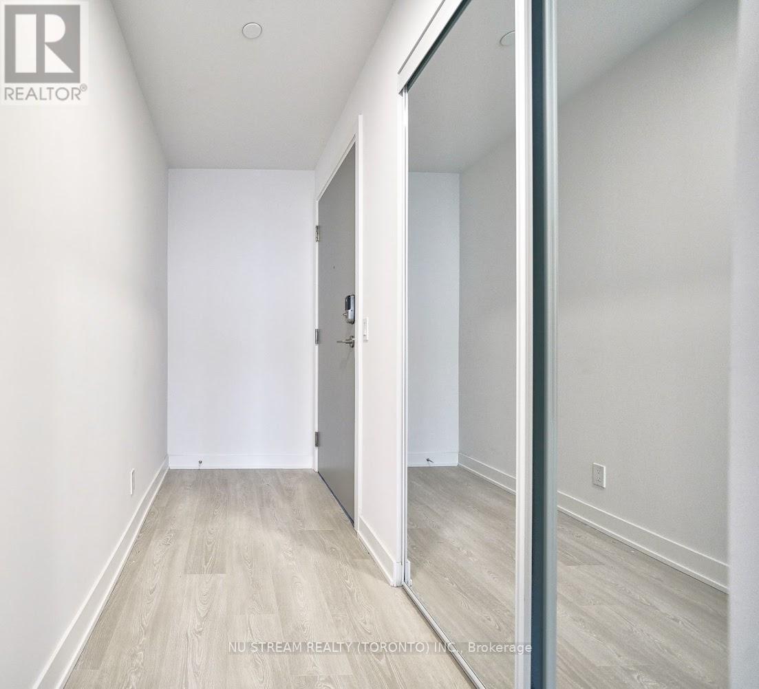 1811b - 50 Upper Mall Way, Vaughan, Ontario  L4J 0L8 - Photo 13 - N12908062