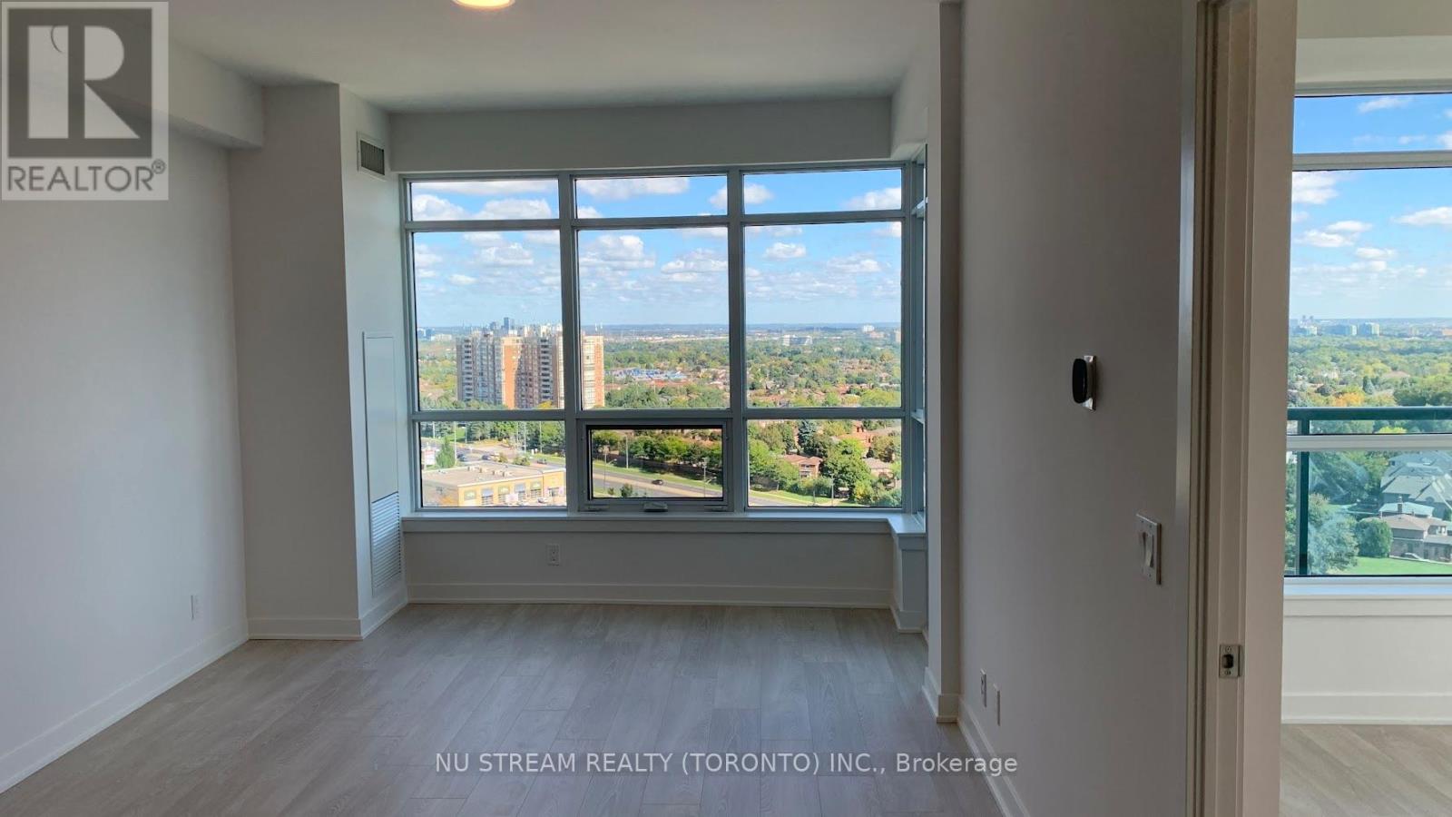 1811b - 50 Upper Mall Way, Vaughan, Ontario  L4J 0L8 - Photo 5 - N12908062