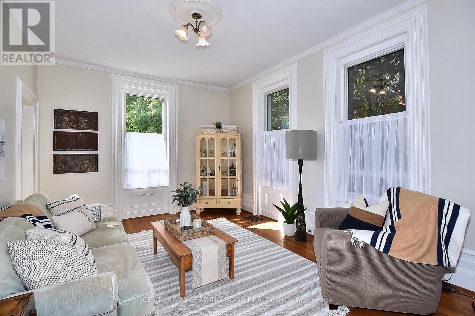 55 Brock Street E, Uxbridge, Ontario  L9P 1M4 - Photo 10 - N12908082