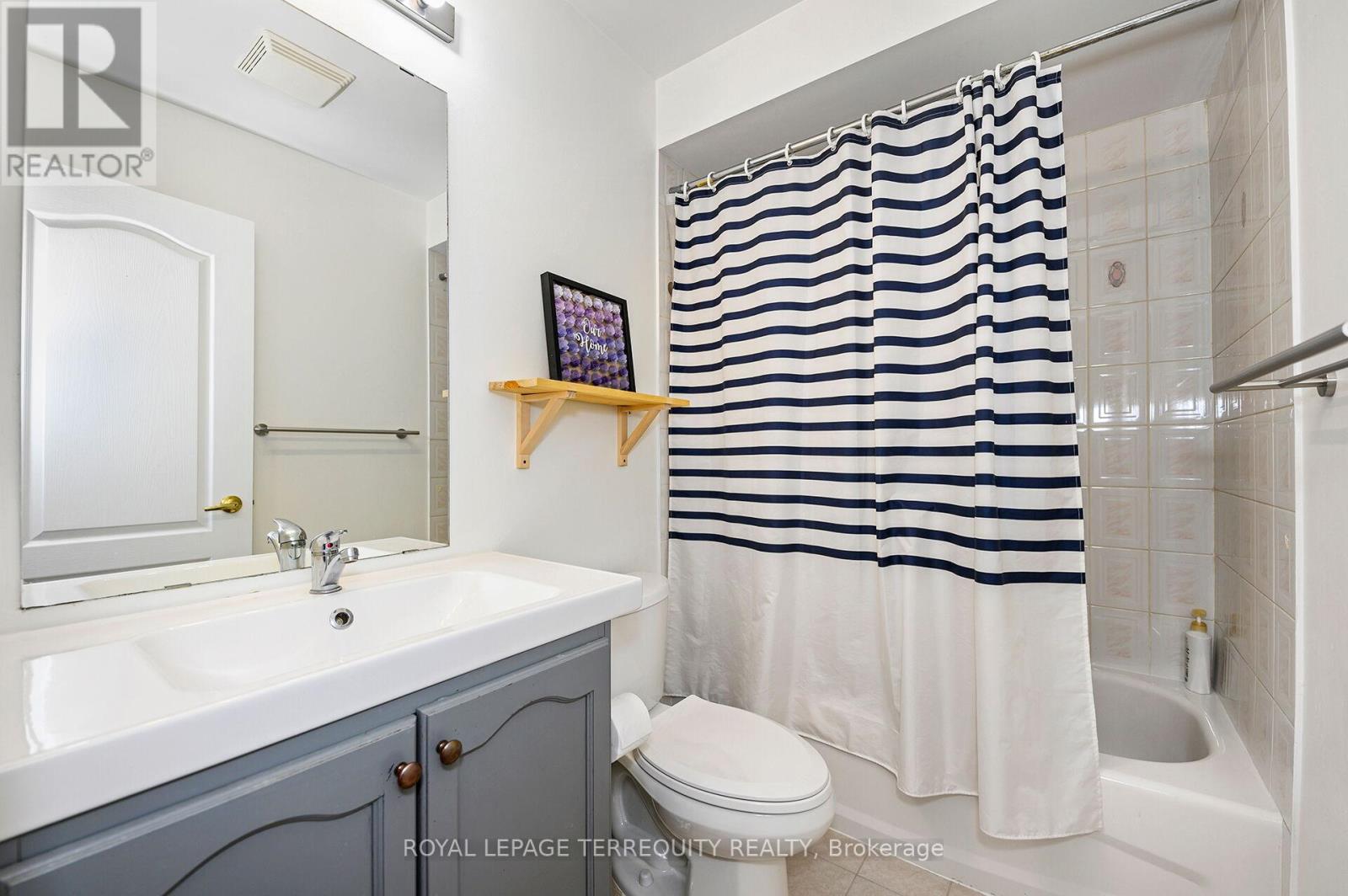 82 Timberwolf Crescent, Vaughan, Ontario  L4H 2W1 - Photo 14 - N12908094