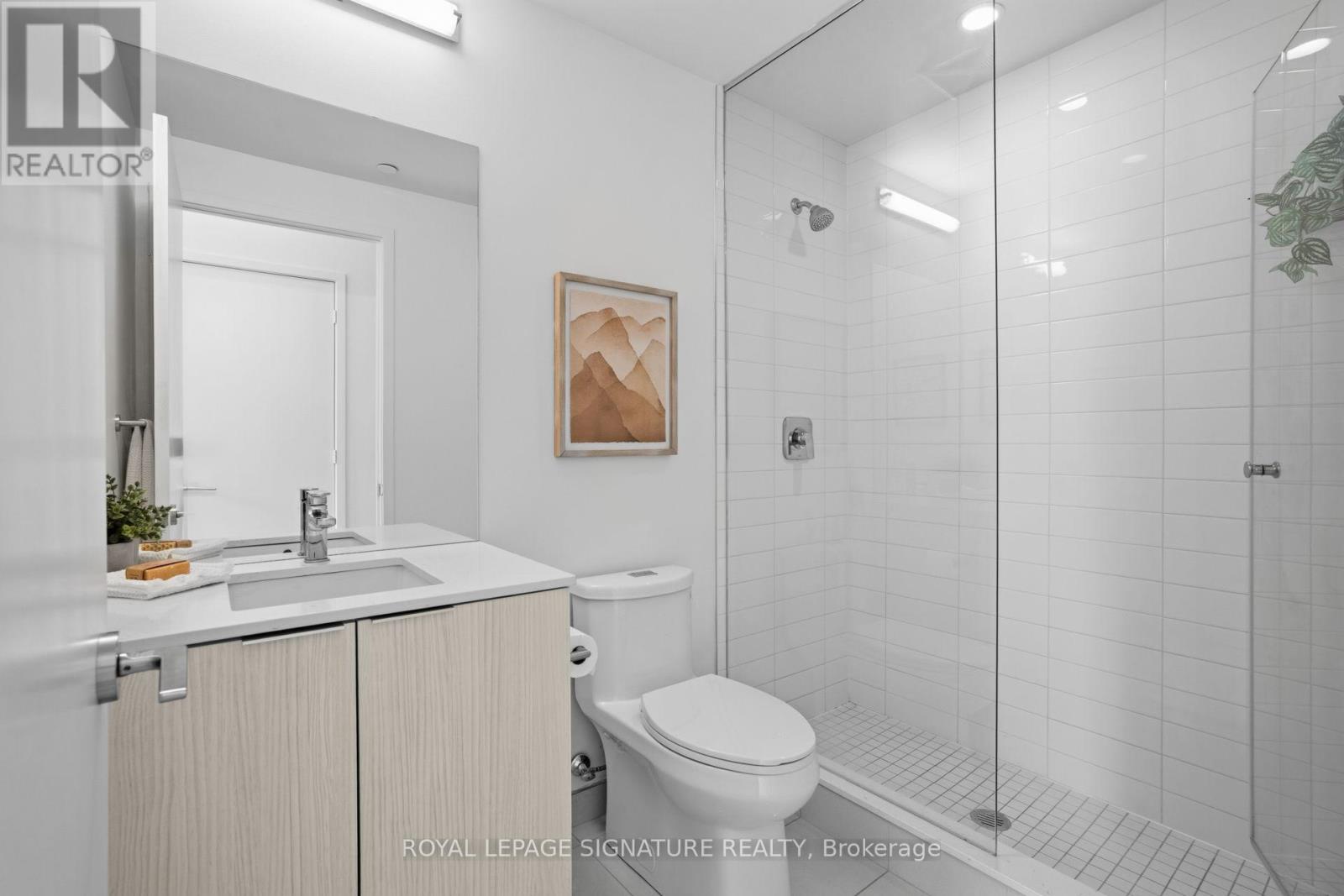 1003 - 158 Front Street E, Toronto, Ontario  M5A 0K9 - Photo 18 - C12882446