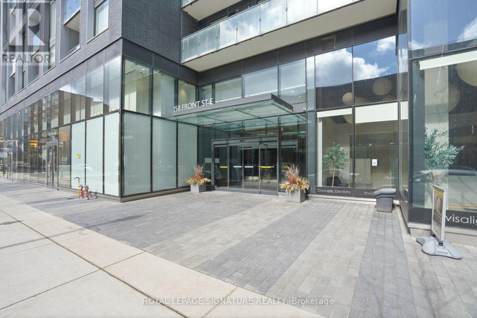 1003 - 158 Front Street E, Toronto, Ontario  M5A 0K9 - Photo 38 - C12882446