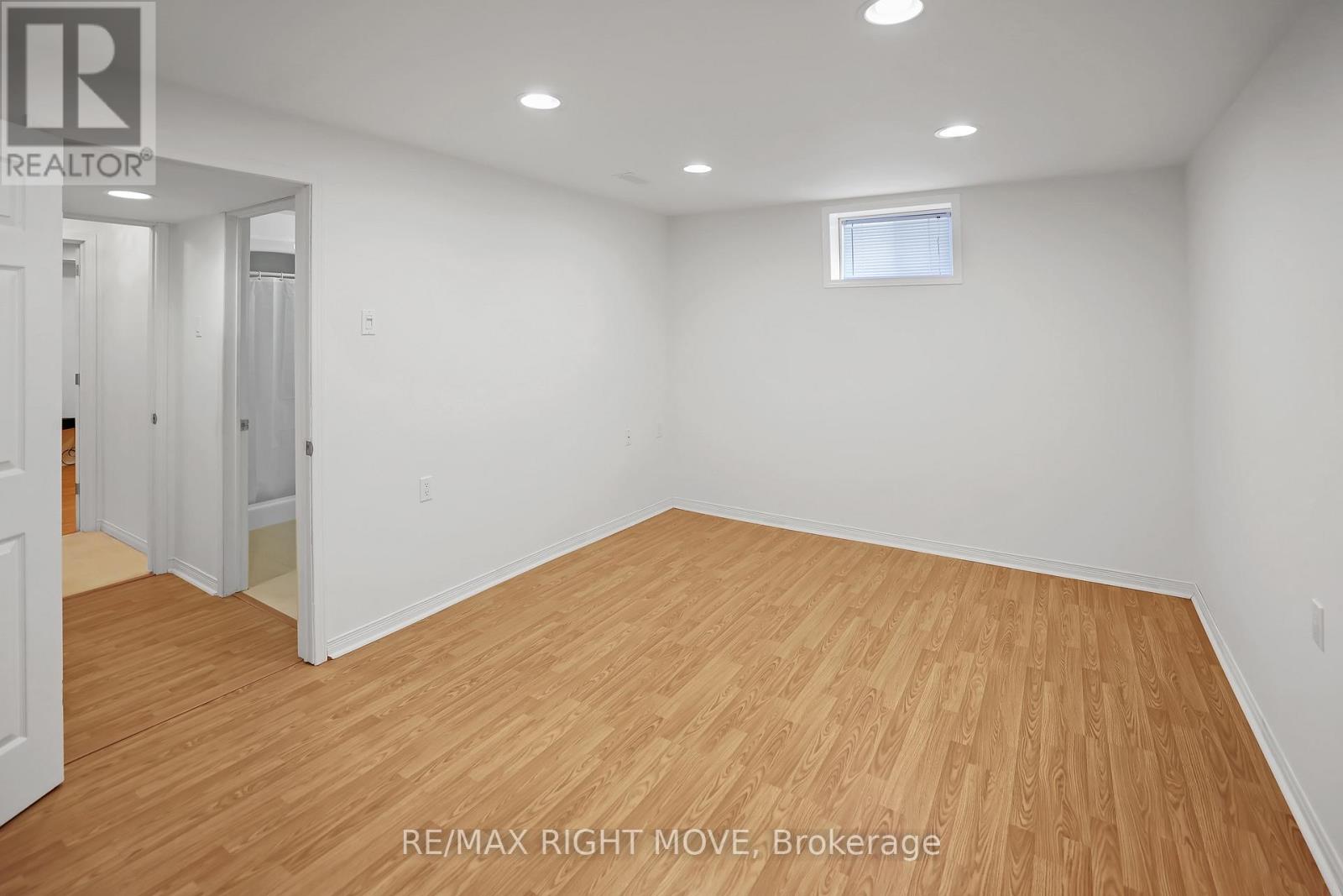 4 Carter Crescent, Orillia, Ontario  L3V 7S3 - Photo 26 - S12908036