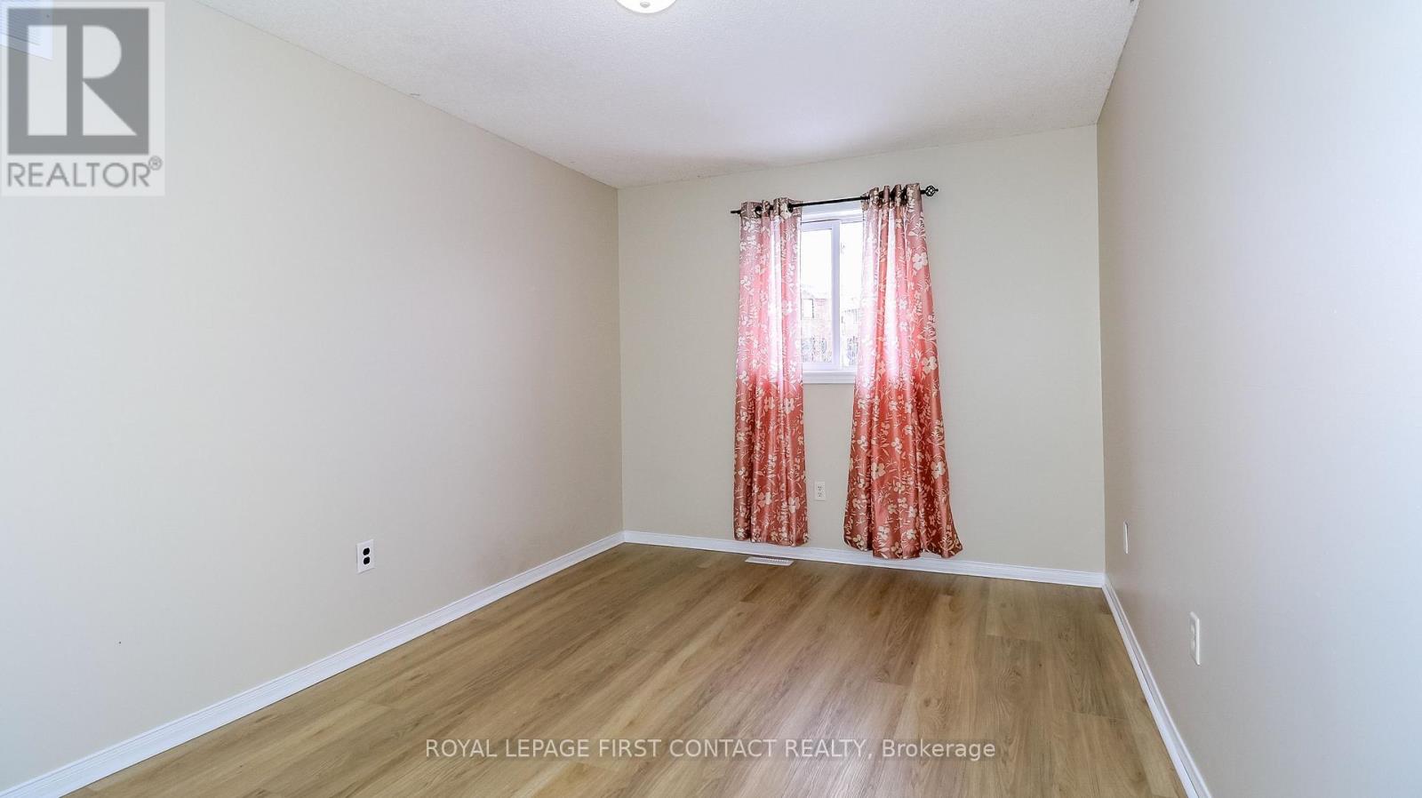 28 Violet Street, Barrie (Holly), Ontario  L4N 9N2 - Photo 24 - S12908100