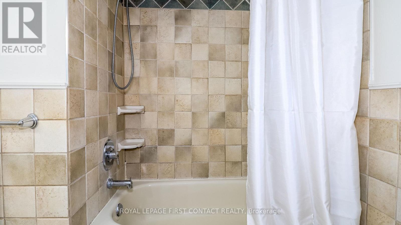 28 Violet Street, Barrie (Holly), Ontario  L4N 9N2 - Photo 28 - S12908100