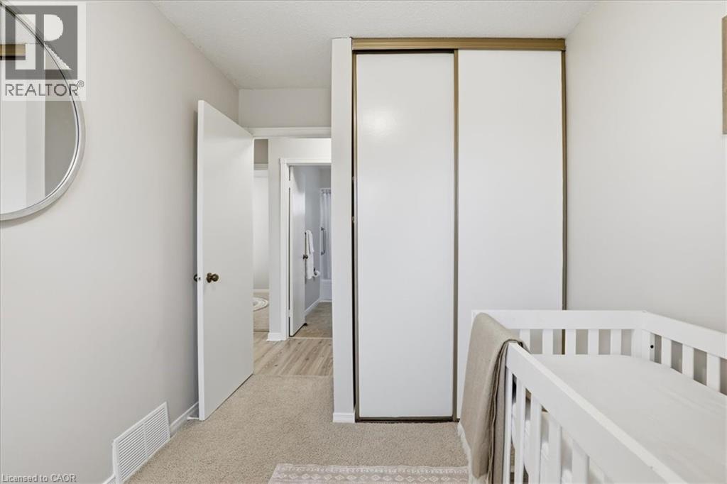 105 White Pine Crescent, Waterloo, Ontario  N2V 1B3 - Photo 18 - 40808777