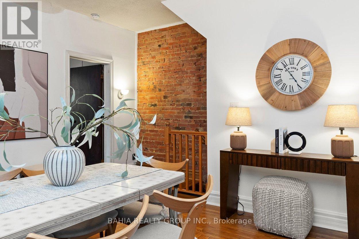 55 Parkway Avenue, Toronto, Ontario  M6R 1T6 - Photo 12 - W12908086