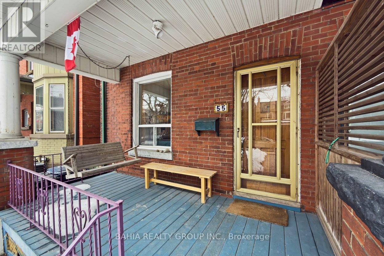 55 Parkway Avenue, Toronto, Ontario  M6R 1T6 - Photo 5 - W12908086