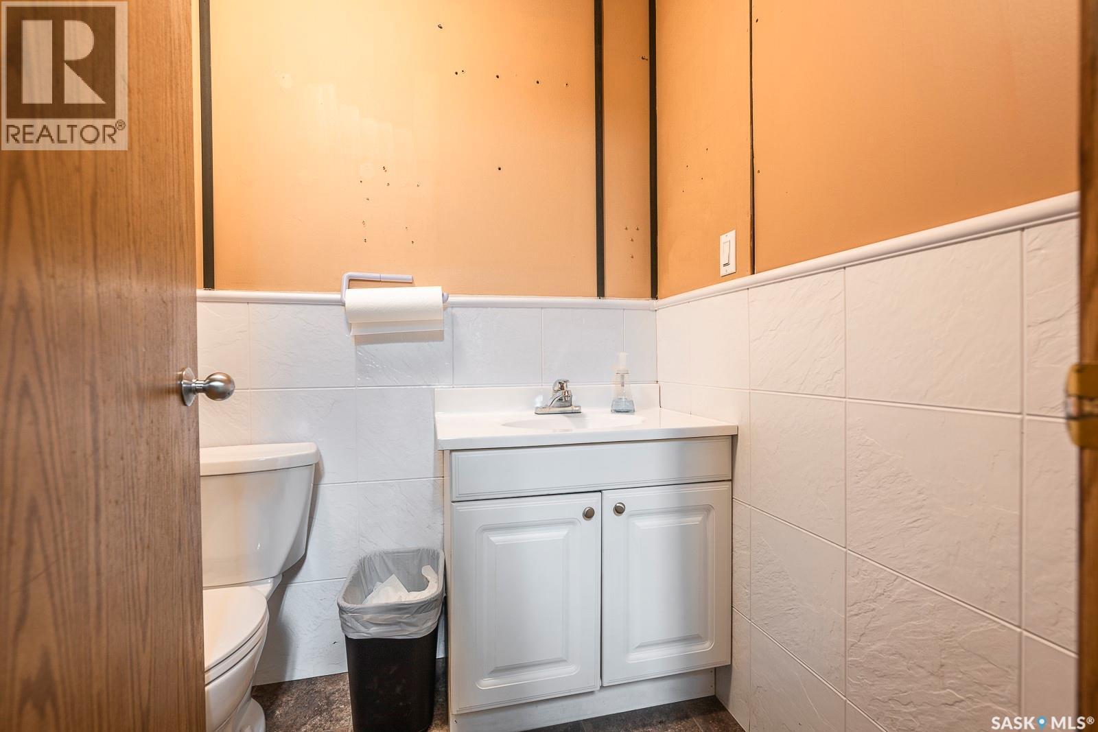 1743 Mcara Street, Regina, Saskatchewan  S4N 6H5 - Photo 11 - SK031020