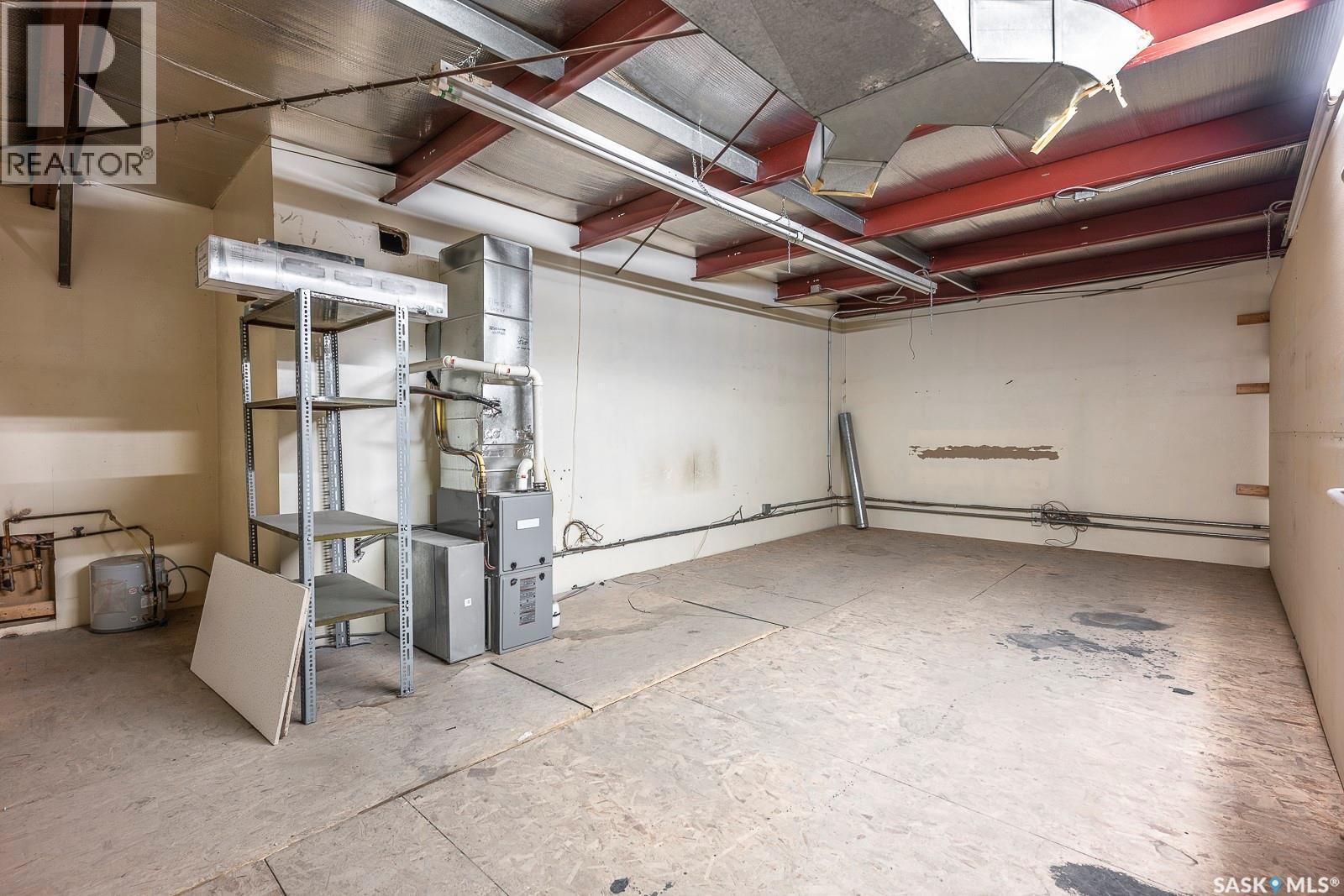 1743 Mcara Street, Regina, Saskatchewan  S4N 6H5 - Photo 9 - SK031020