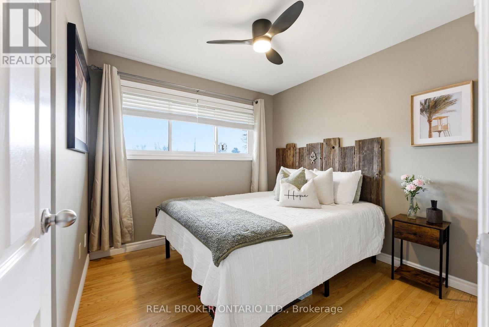 300 Stonybrook Drive, Kitchener, Ontario  N2M 4M2 - Photo 17 - X12908030