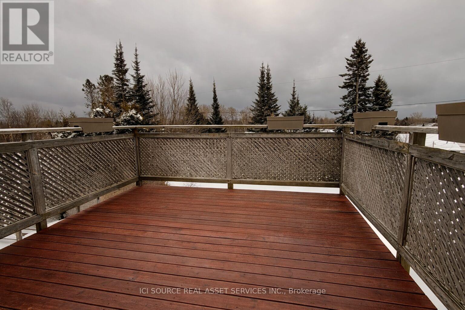 6 Macdonald Avenue, Terrace Bay, Ontario  P0T 2W0 - Photo 9 - X12908042