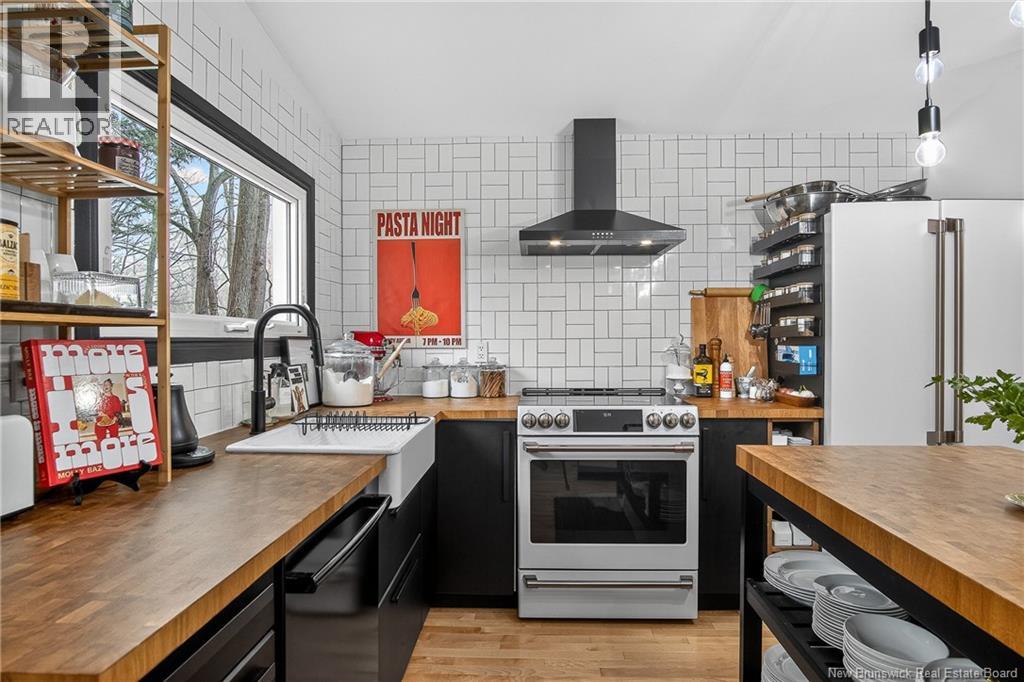 17 Iona Avenue, Rothesay, New Brunswick  E2E 3H8 - Photo 16 - NB135194