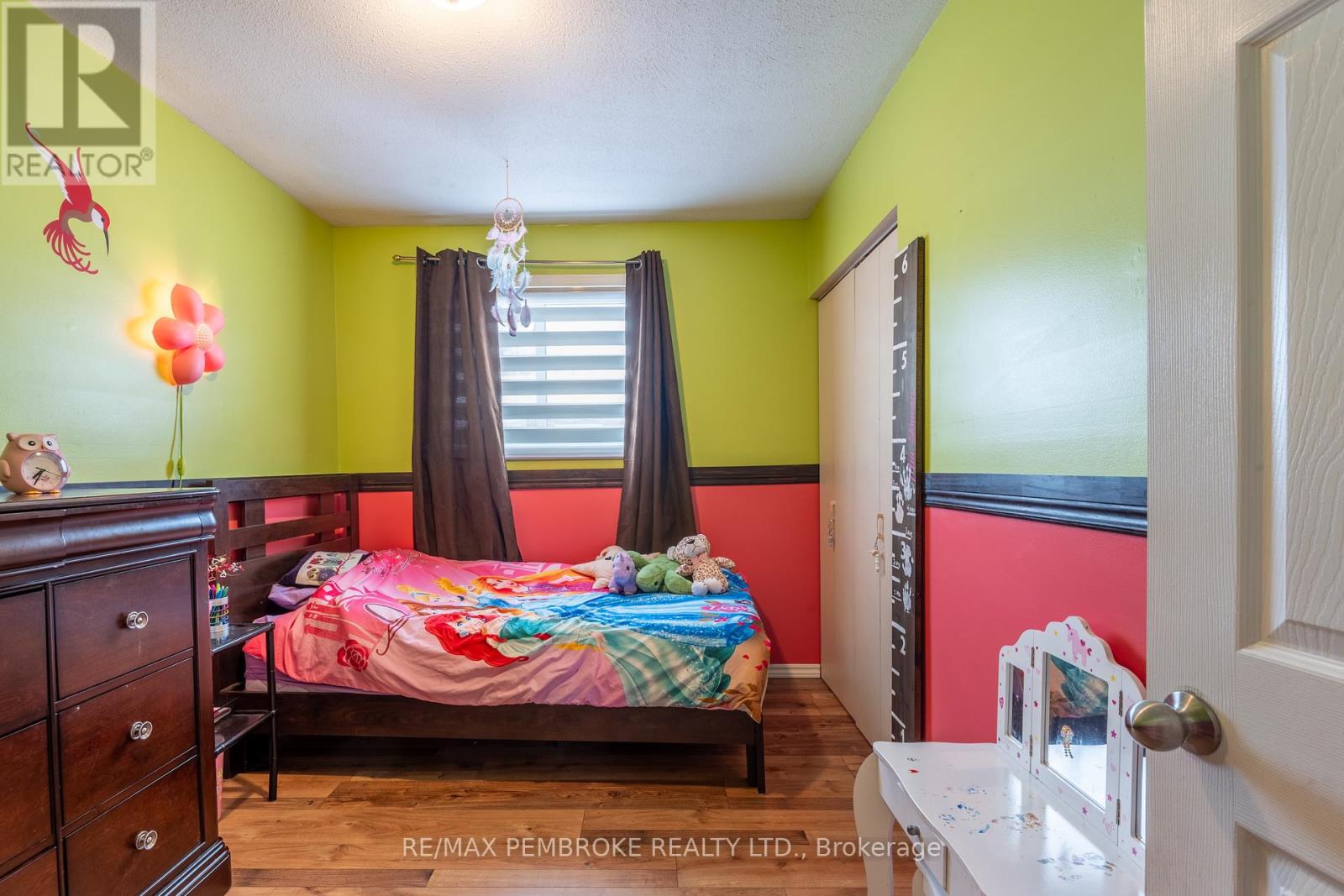 48 Selkirk Street, Petawawa, Ontario  K8H 1P2 - Photo 23 - X12908128