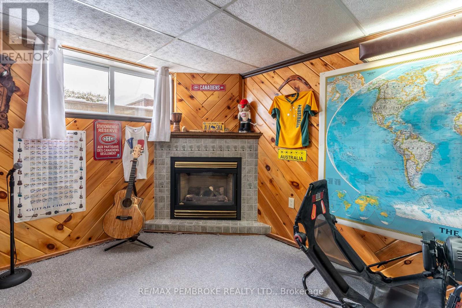 48 Selkirk Street, Petawawa, Ontario  K8H 1P2 - Photo 36 - X12908128