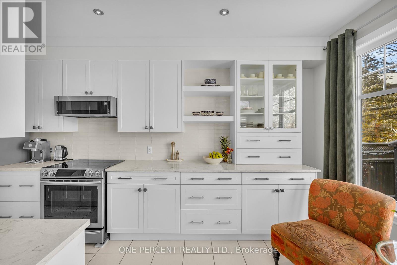 411 Cache Bay Crescent, Ottawa, Ontario  K1T 4H3 - Photo 18 - X12908148