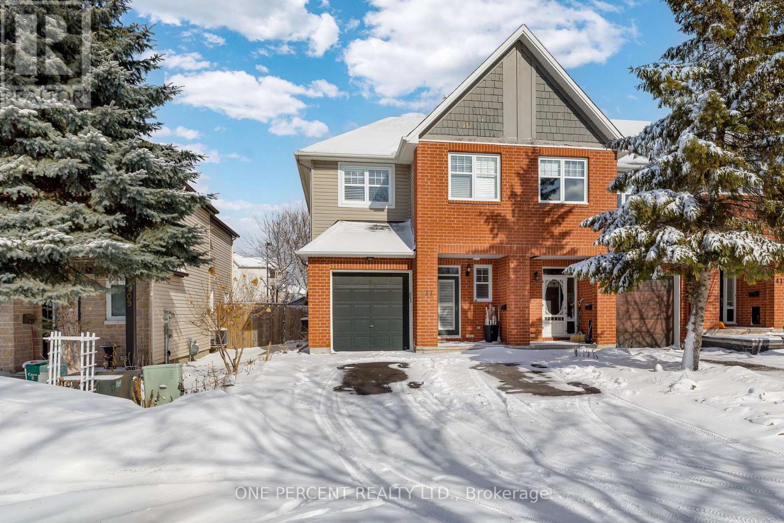 411 Cache Bay Crescent, Ottawa, Ontario  K1T 4H3 - Photo 2 - X12908148