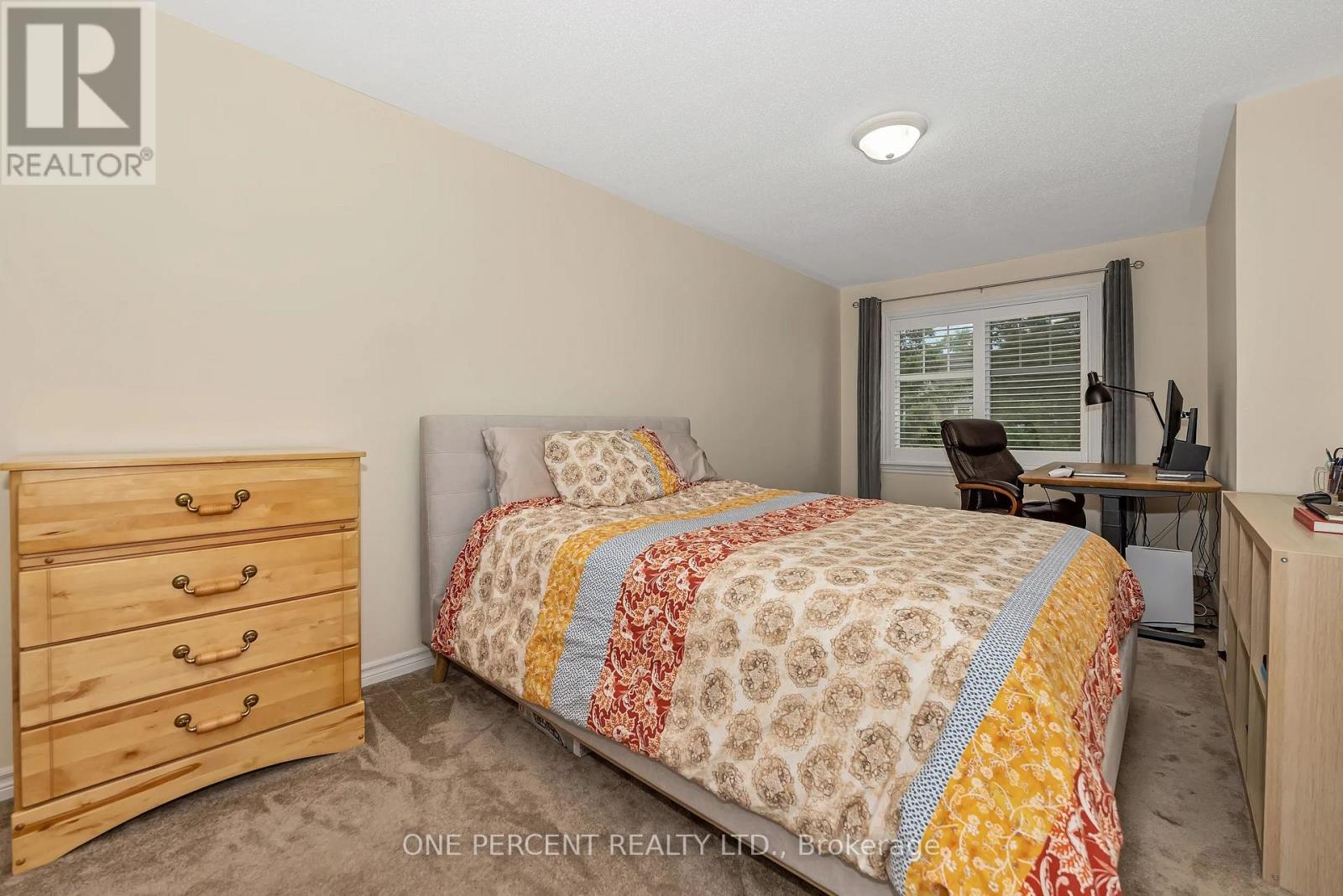 411 Cache Bay Crescent, Ottawa, Ontario  K1T 4H3 - Photo 35 - X12908148