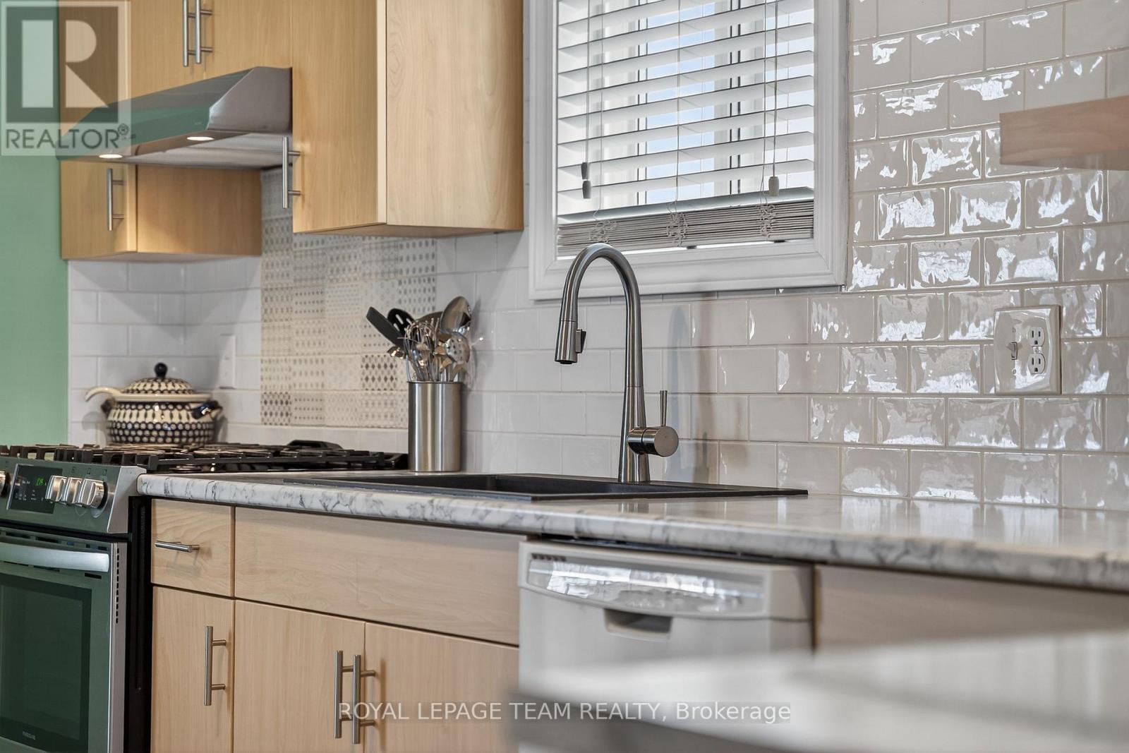 78 Merrick Street, Smiths Falls, Ontario  K7A 4R6 - Photo 27 - X12908168