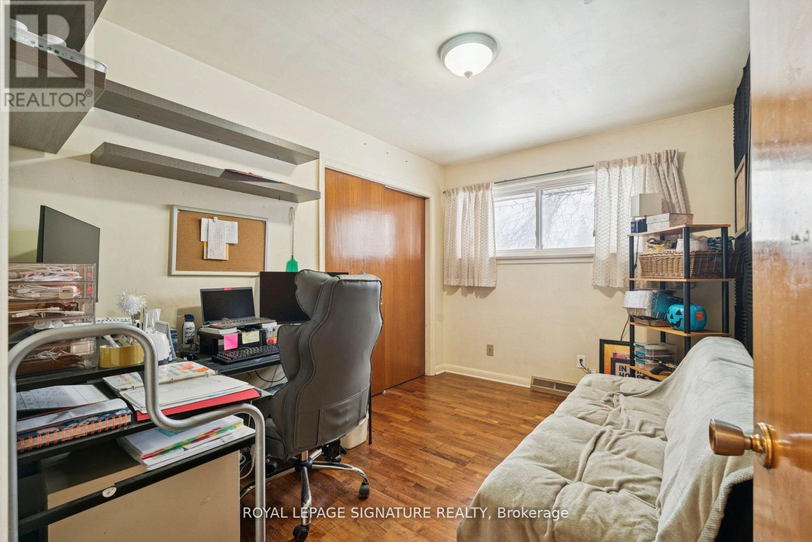 86 Fittons Road E, Orillia, Ontario  L3V 2J5 - Photo 16 - S12859224