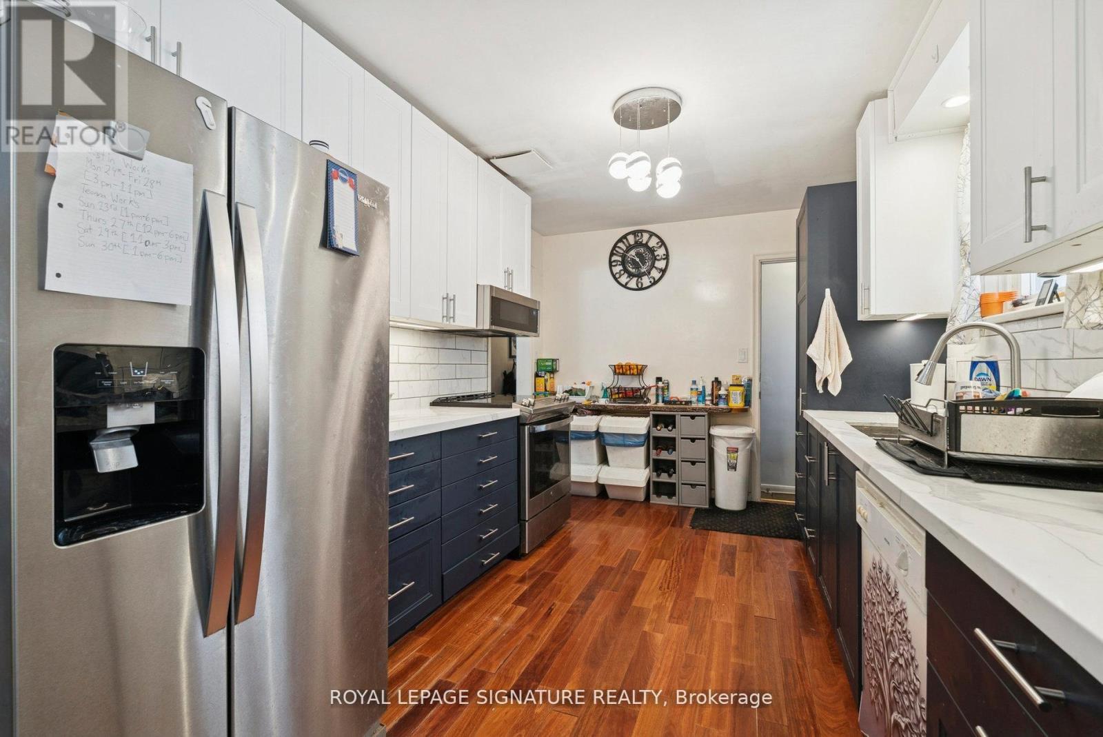 86 Fittons Road E, Orillia, Ontario  L3V 2J5 - Photo 11 - S12859224