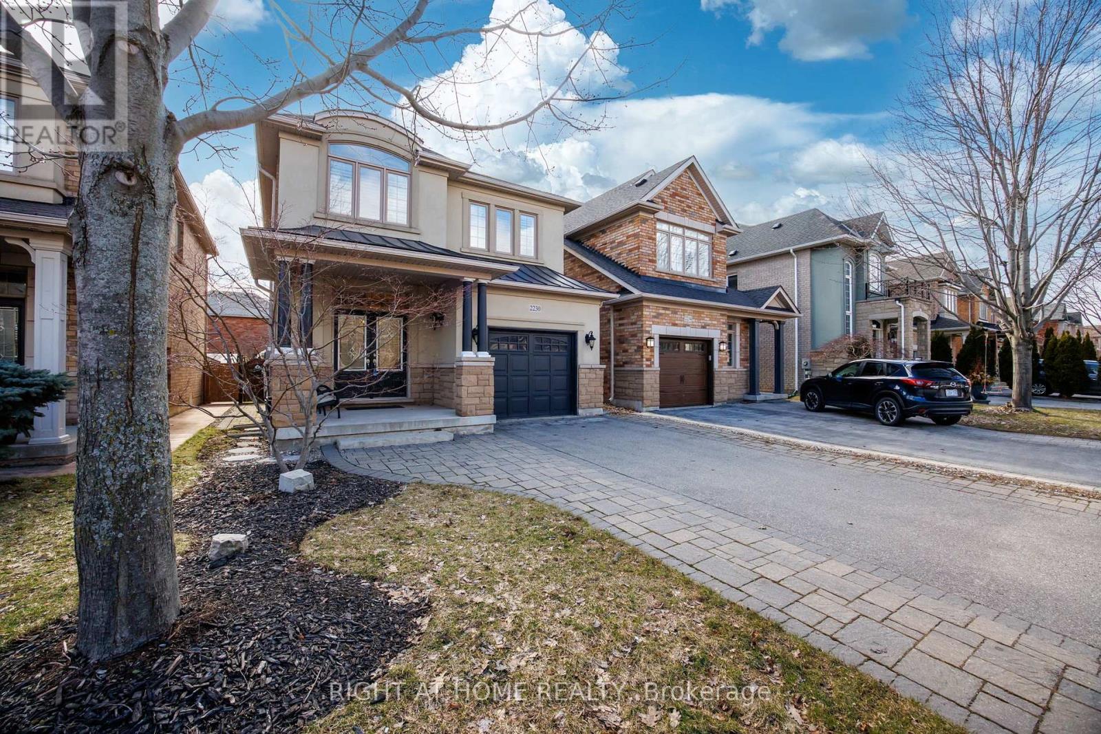 2230 Kwinter Road, Oakville, Ontario  L6M 0G1 - Photo 4 - W12881834