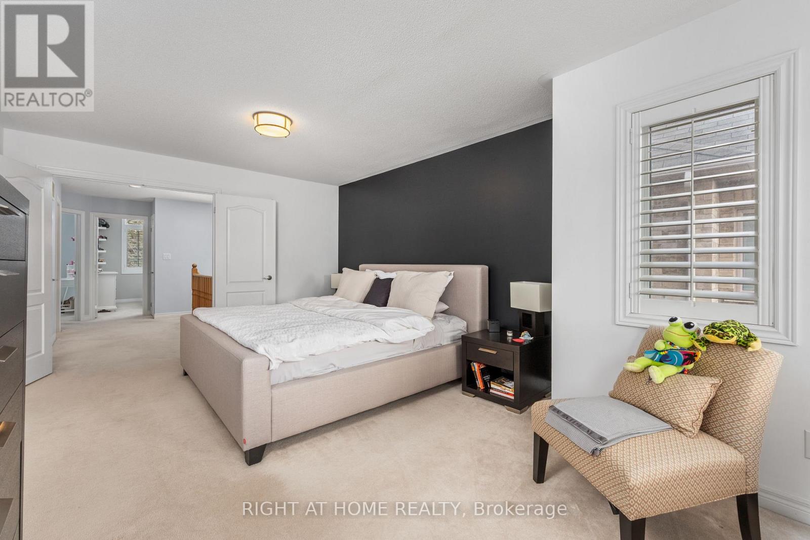 2230 Kwinter Road, Oakville, Ontario  L6M 0G1 - Photo 30 - W12881834