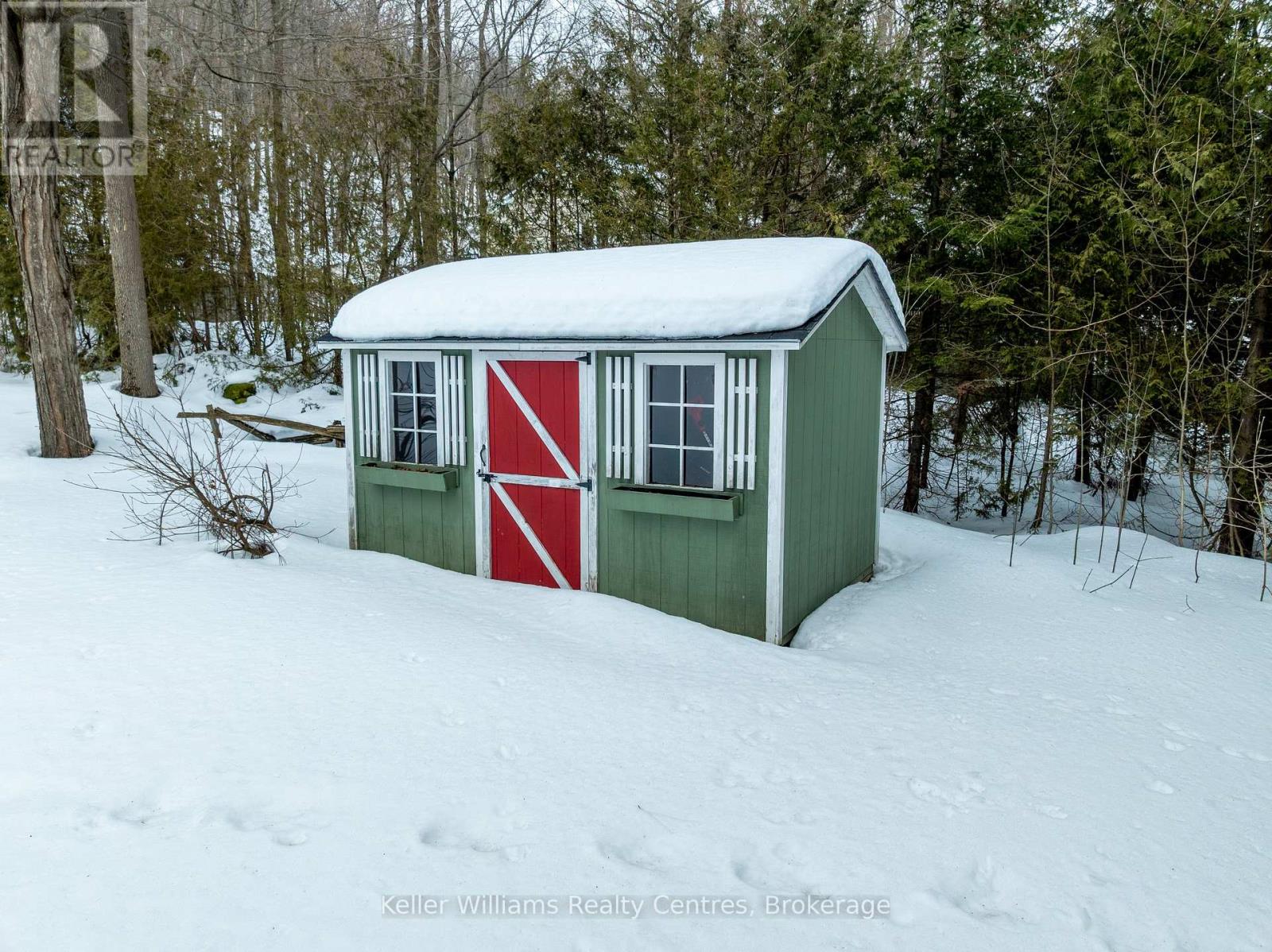 12 Twelfth Avenue, South Bruce Peninsula, Ontario  N0H 2T0 - Photo 34 - X12908146