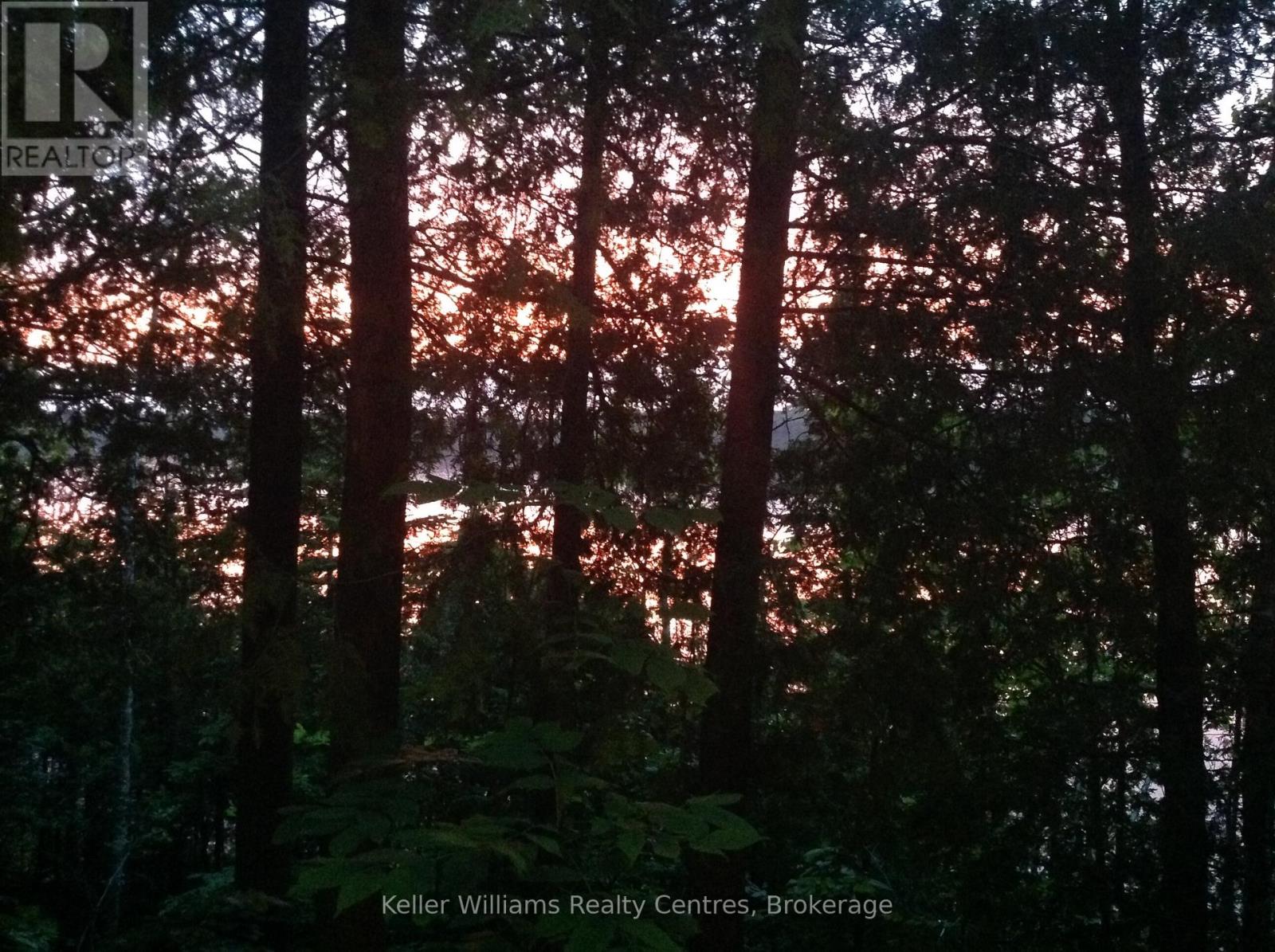 270 Tammy's Cove Road, Northern Bruce Peninsula, Ontario N0H 1W0 - Photo 15 - X12908152