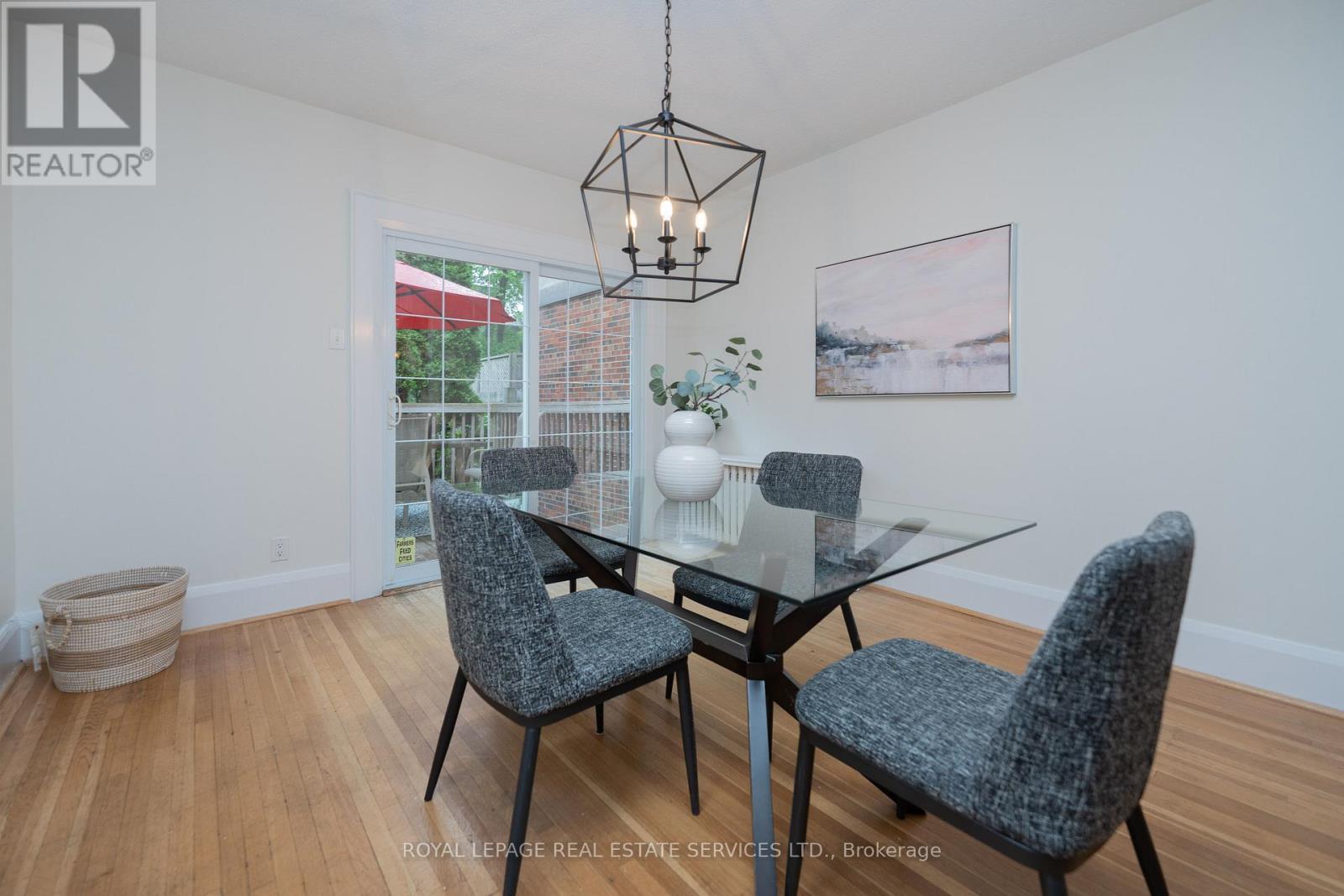 341 Old Orchard Grove, Toronto, Ontario  M5M 2E7 - Photo 13 - C12908150