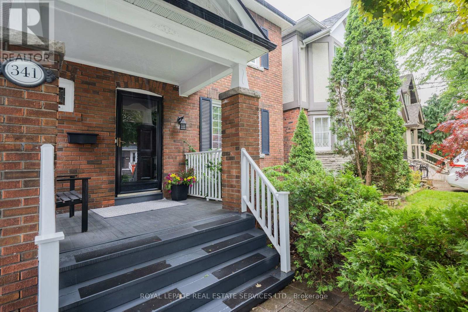 341 Old Orchard Grove, Toronto, Ontario  M5M 2E7 - Photo 3 - C12908150