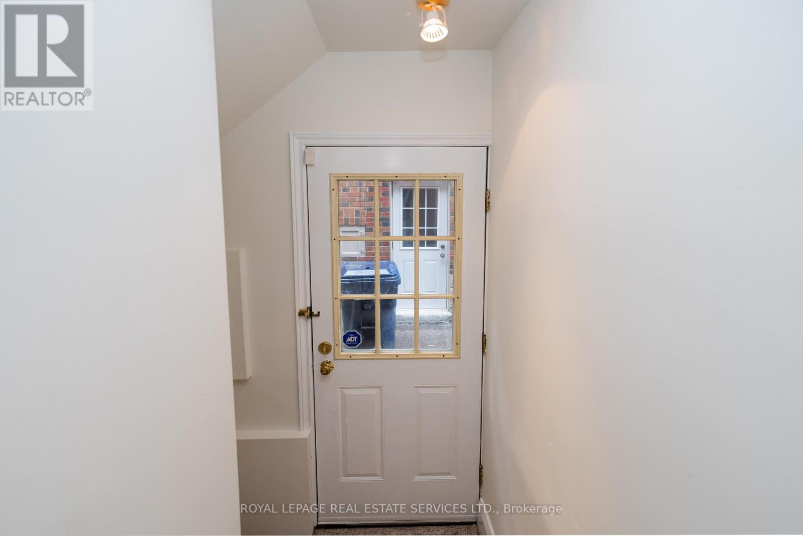 341 Old Orchard Grove, Toronto, Ontario  M5M 2E7 - Photo 31 - C12908150