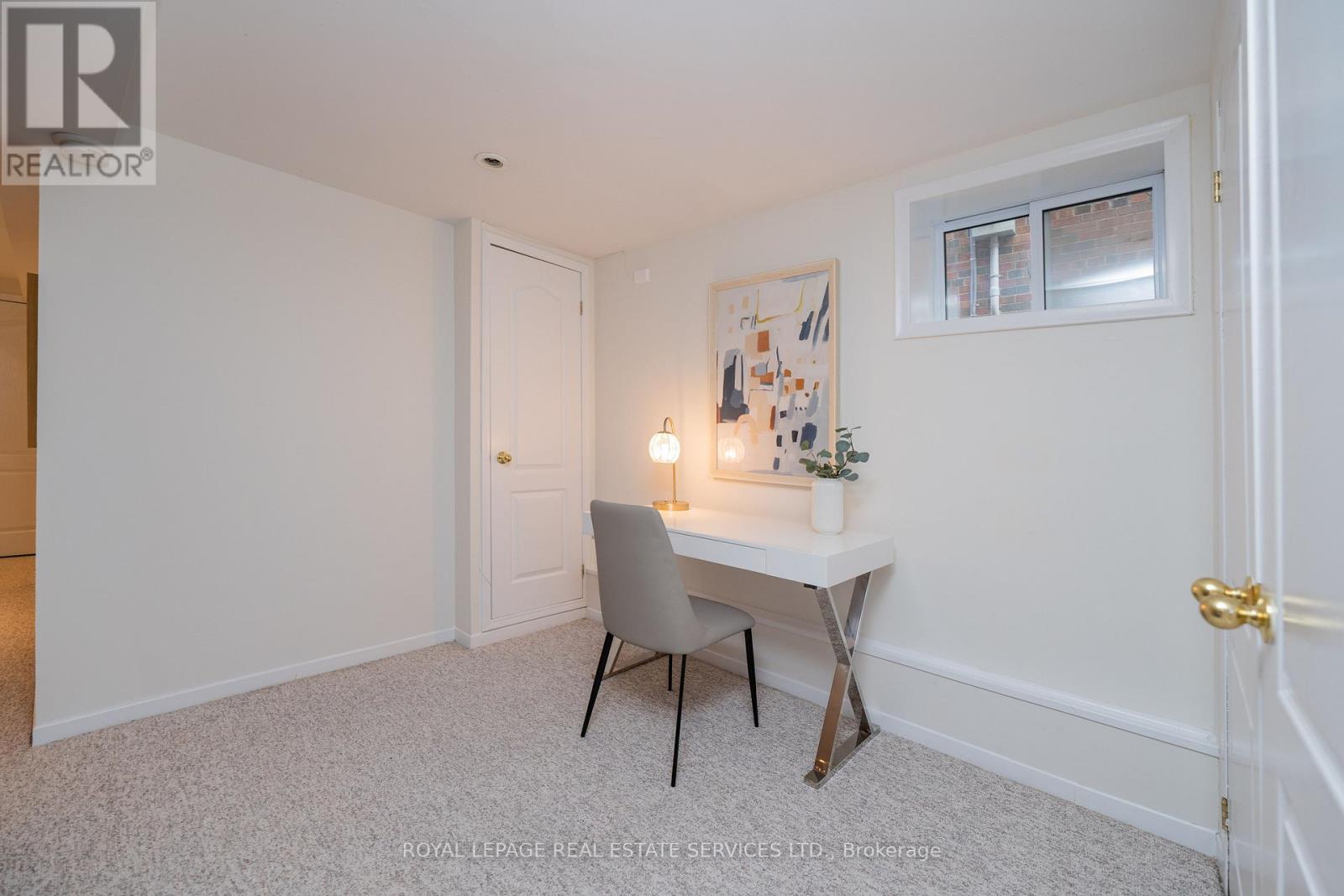 341 Old Orchard Grove, Toronto, Ontario  M5M 2E7 - Photo 38 - C12908150