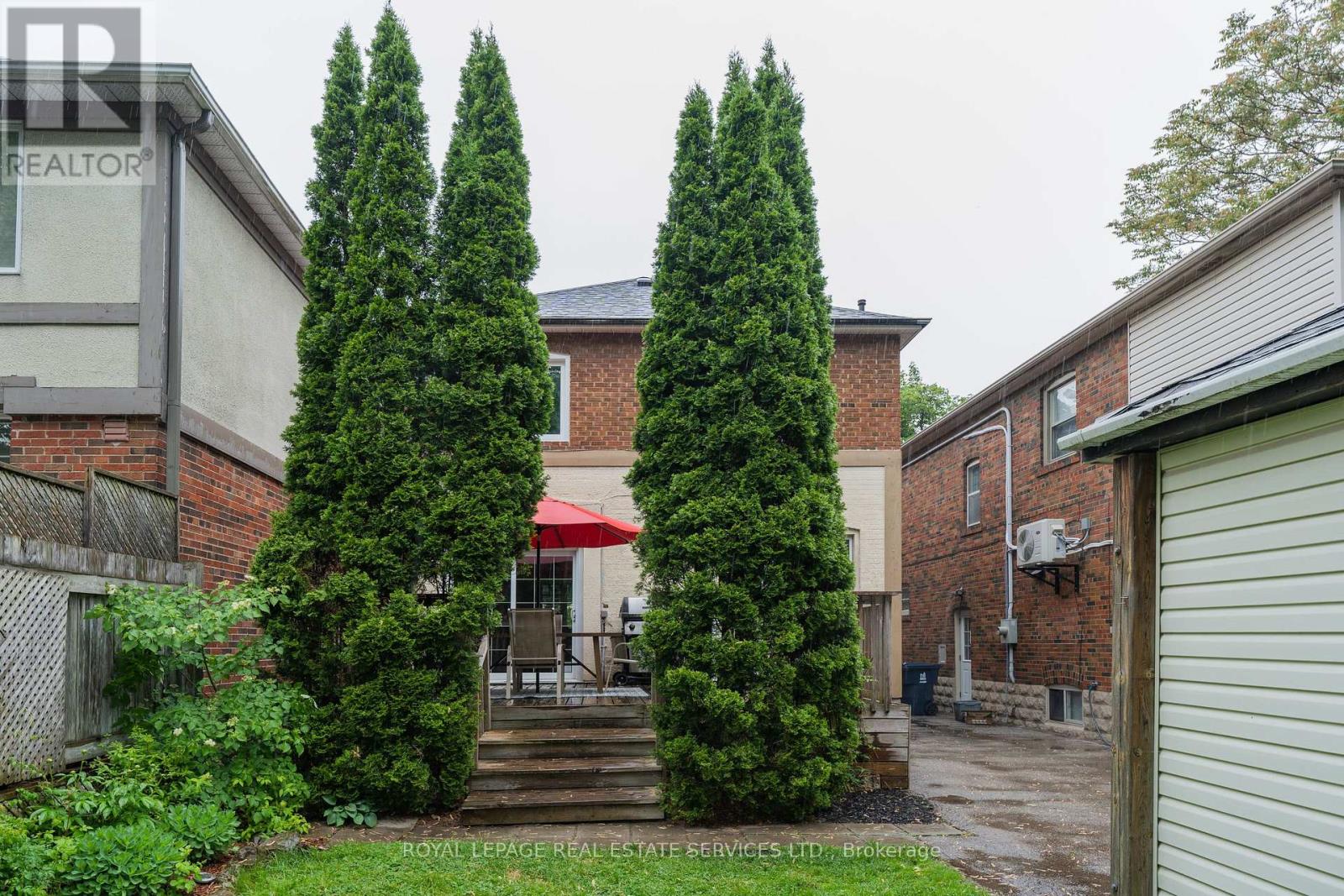 341 Old Orchard Grove, Toronto, Ontario  M5M 2E7 - Photo 43 - C12908150