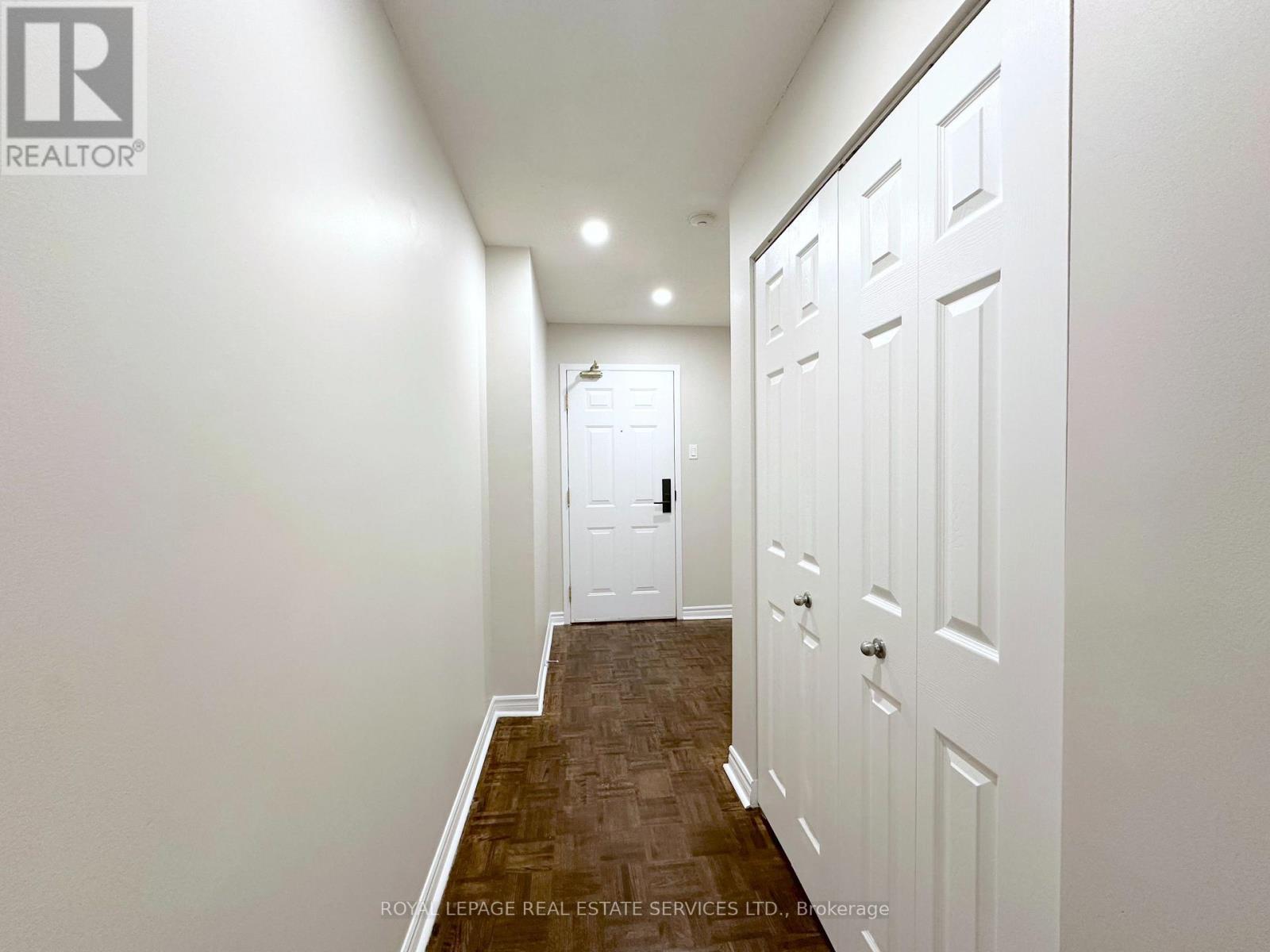 104 - 17 Brookbanks Drive, Toronto, Ontario  M3A 3R9 - Photo 2 - C12908170