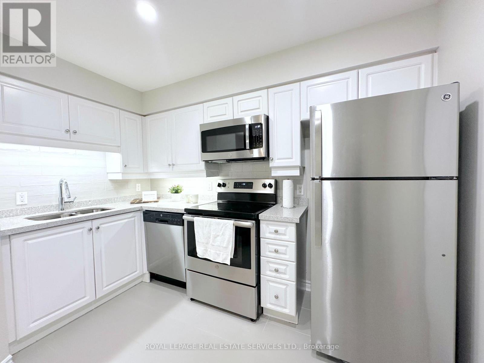 104 - 17 Brookbanks Drive, Toronto, Ontario  M3A 3R9 - Photo 7 - C12908170