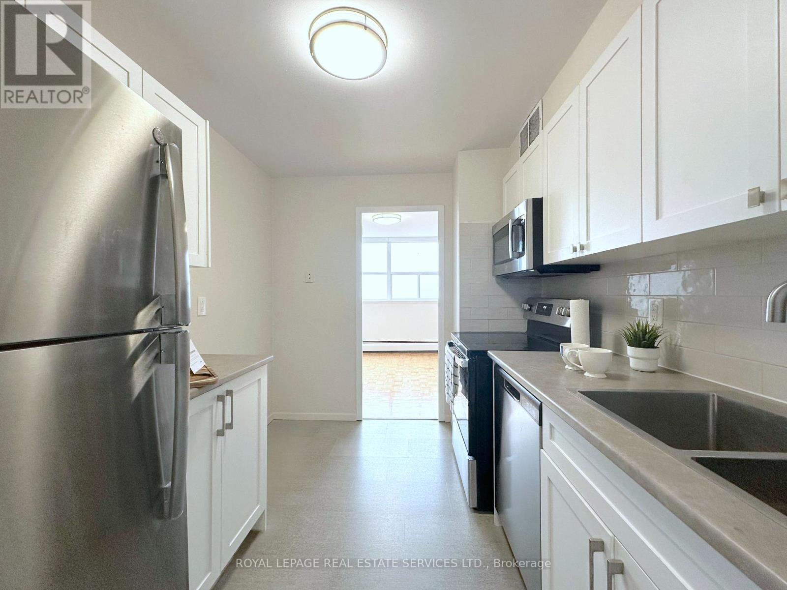 1407 - 5 Brookbanks Drive, Toronto, Ontario  M3A 2T1 - Photo 5 - C12908184