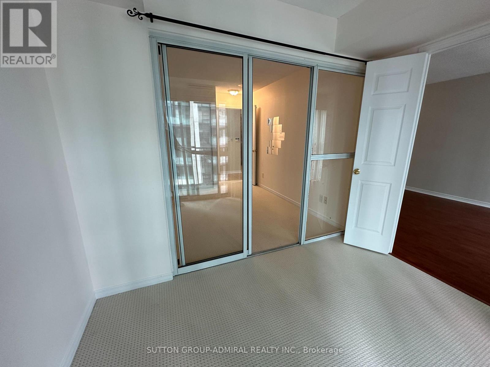 911 - 185 Oneida Crescent, Richmond Hill (Langstaff), Ontario  L4B 0B1 - Photo 22 - N12908138