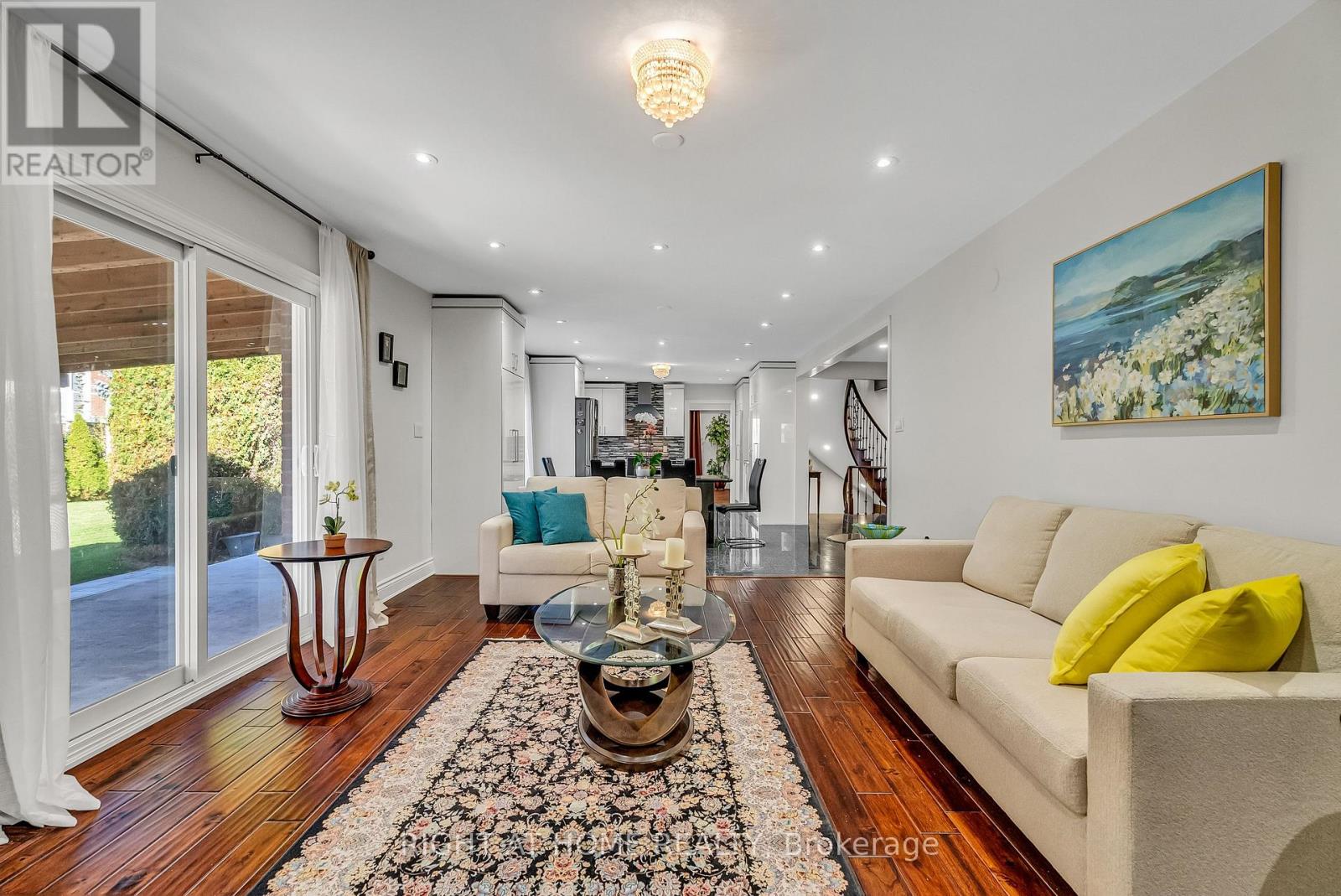 373 Firglen Ridge, Vaughan, Ontario  L4L 1N6 - Photo 7 - N12908178