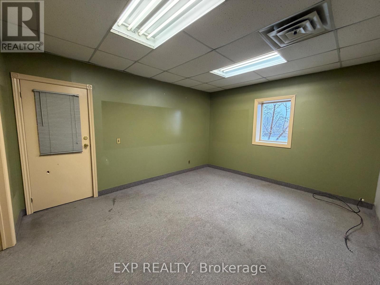 8 - 109 Broadway, Orangeville, Ontario  L9W 1K2 - Photo 4 - W12908108