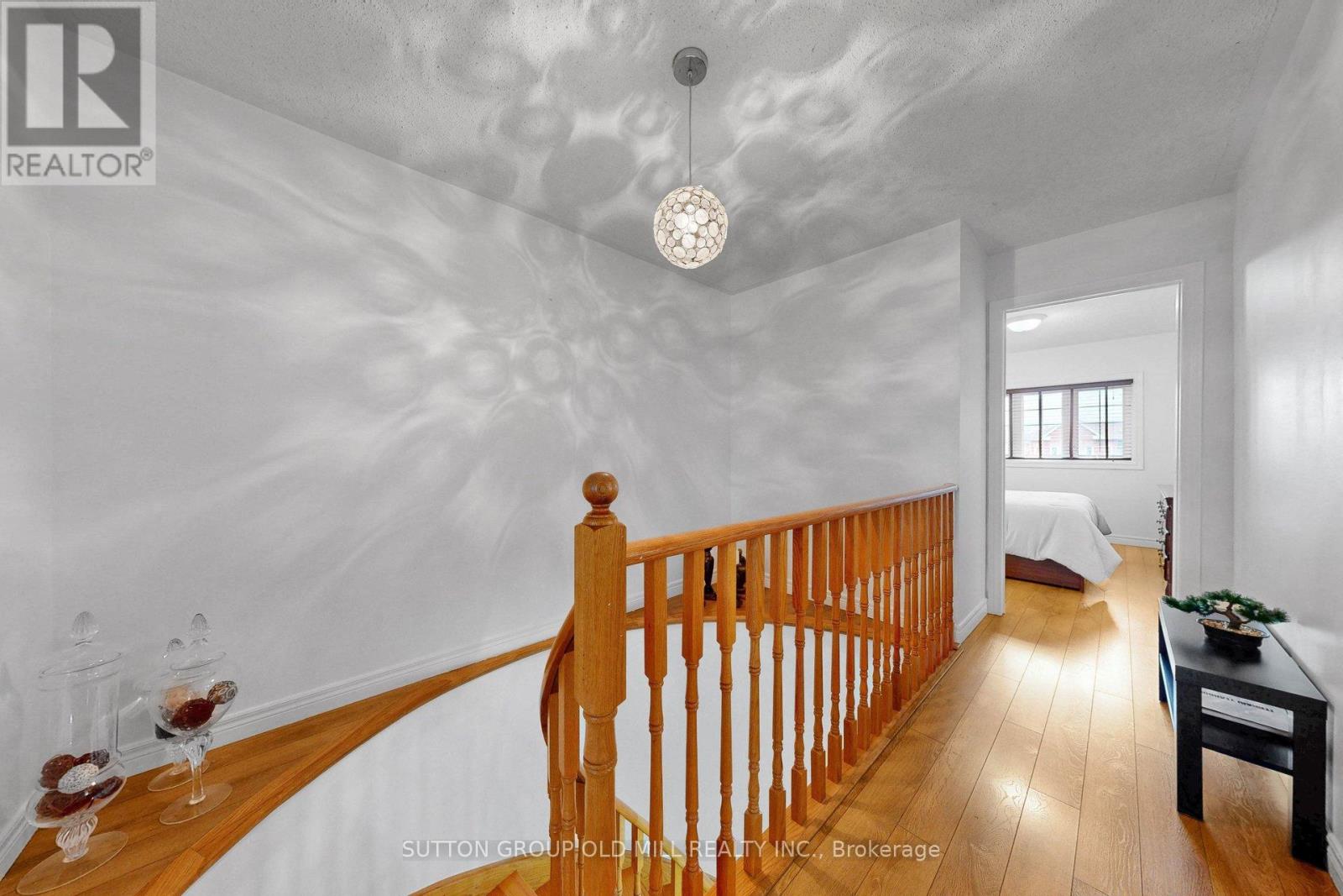 84 Fountainbridge Drive, Caledon, Ontario  L7E 1V6 - Photo 17 - W12908130